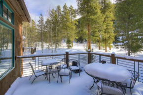 Starfire 1972 by SummitCove Lodging